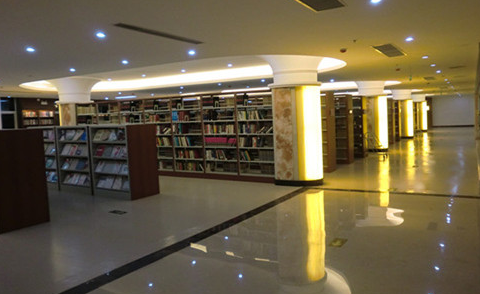 濮陽(yáng)縣職業(yè)技術(shù)學(xué)校 濮陽(yáng)縣職業(yè)技術(shù)學(xué)校