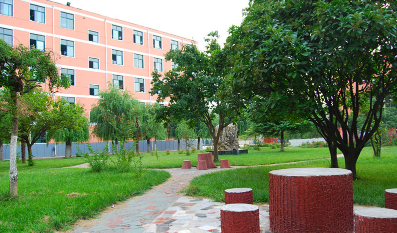 睢縣職業(yè)技術(shù)教育培訓(xùn)中心 睢縣職業(yè)技術(shù)教育培訓(xùn)中心