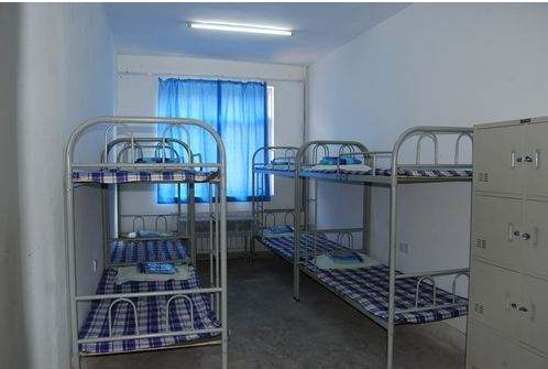 新縣職業(yè)高級中學 新縣職業(yè)高級中學