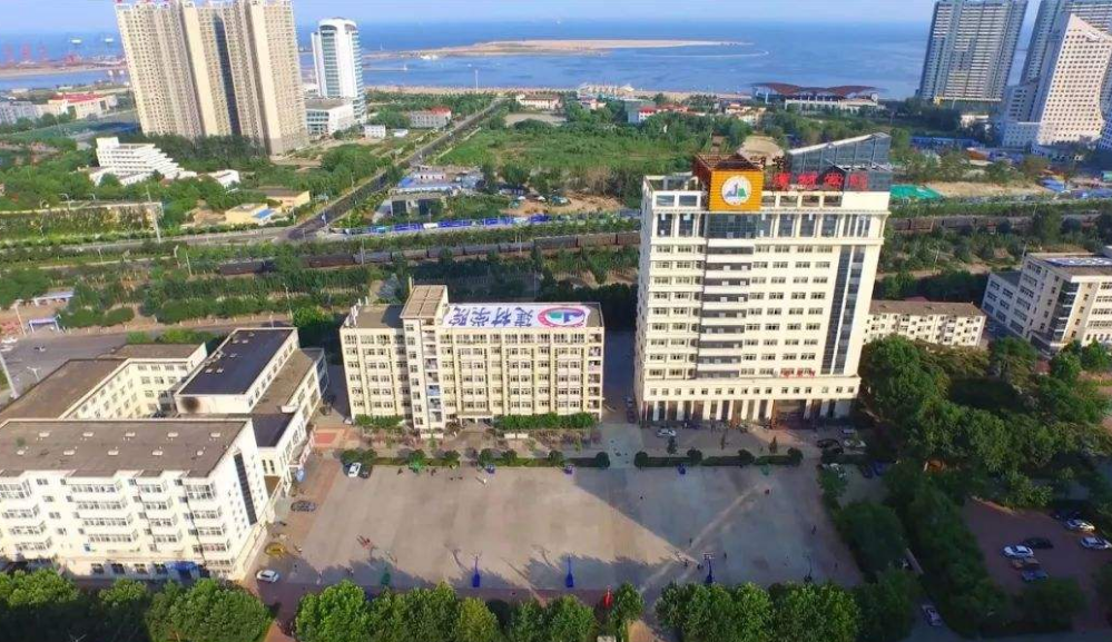 鄭州市財(cái)經(jīng)學(xué)校