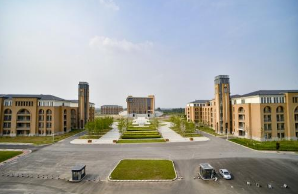 新鄉(xiāng)市衛(wèi)生學校 新鄉(xiāng)市衛(wèi)生學校