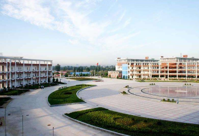 河南省技工學(xué)校 河南省技工學(xué)校